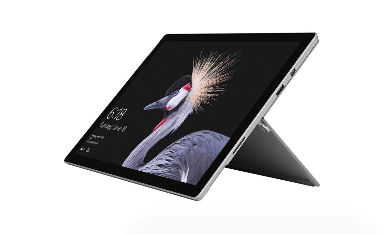 Microsoft Surface Pro 1796 Gen 5 12.3-inches Intel Core i7-7th Gen 16GB RAM 512GB SSD Microsoft Windows 10 Pro Touchscreen